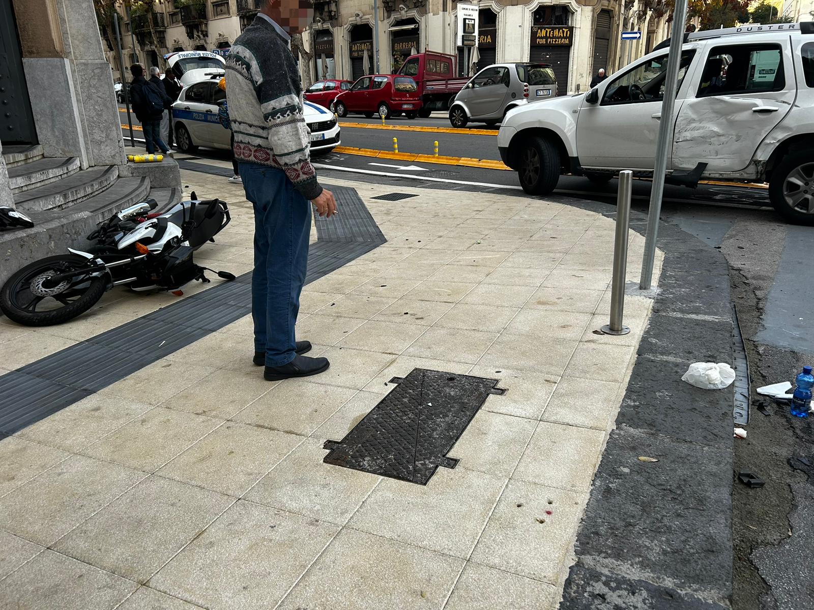 Incidente Sul Corso Cavour Ferito Il Conducente Di Una Moto